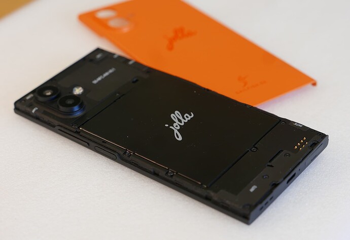Jolla Phone battery and TOH