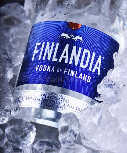 Finlandia-Vodka-1-Litre-04-2052752080